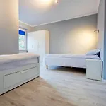 Lazurowa Bryza Apartment Poddabie