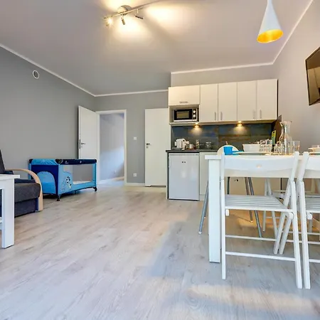 Lazurowa Bryza Apartment *